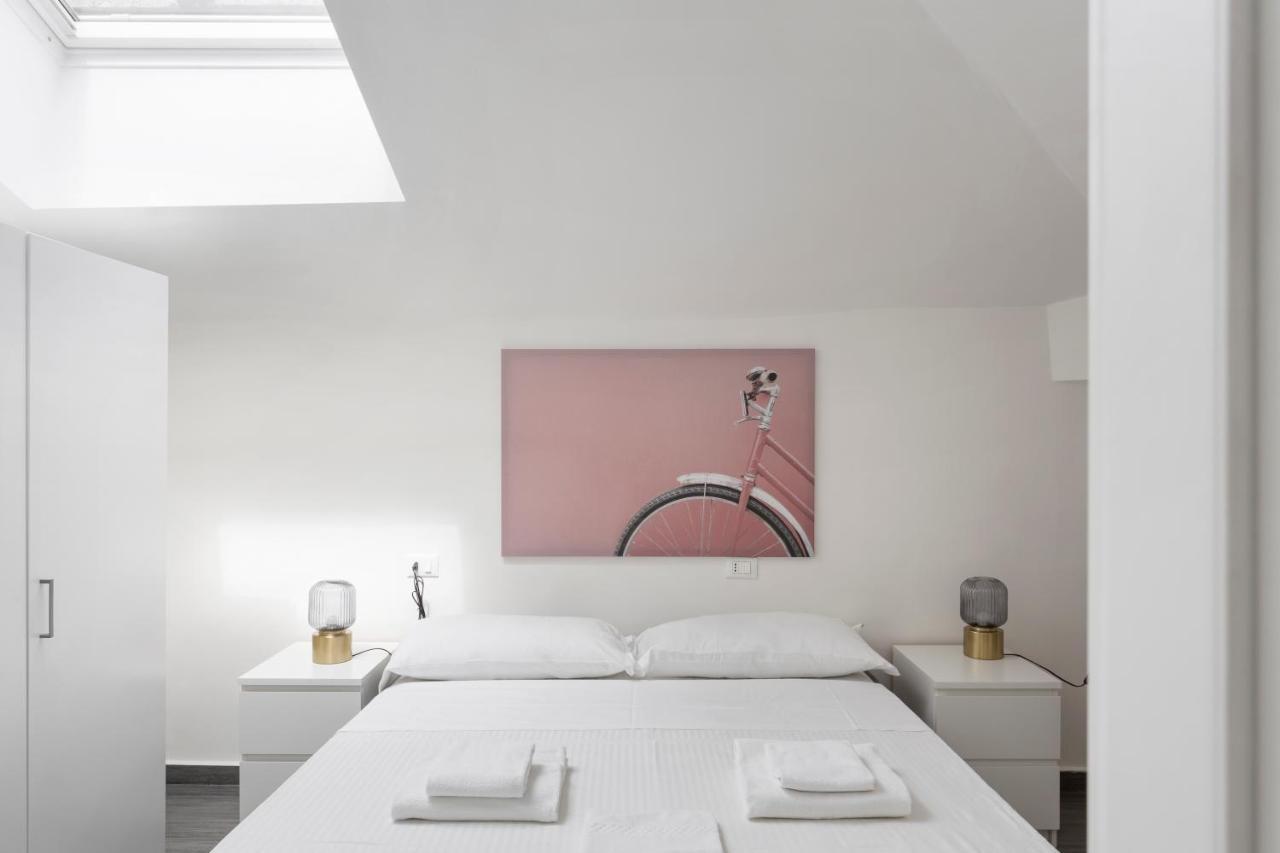 2 Bedroom 2 Bathroom Apt - Duomo 1 Milano Eksteriør bilde