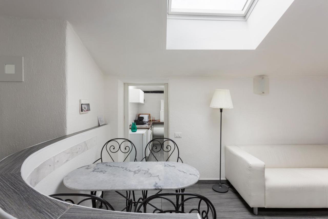 2 Bedroom 2 Bathroom Apt - Duomo 1 Milano Eksteriør bilde